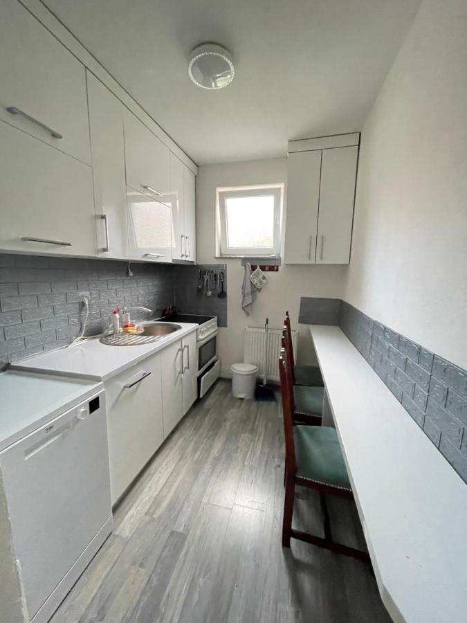 Got Prishtina Hostel Pristina Buitenkant foto